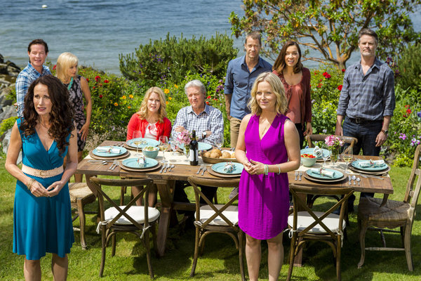 CEDAR COVE - GUESS WHO'S COMING TO DINNER - Olivia plans a dinner party to welcome Paul to Cedar Cove, but when her brother Will arrives uninvited, the siblings clash over their different ideas about the future of their mother's house. While Olivia and Will head toward the courtroom to settle their family dispute, Grace faces a difficult choice about her engagement to Cliff, Warren is challenged to let go of his past when he receives a surprise visitor and Jack's growing friendship with Alex pulls him further apart from Olivia than ever before. Photo: (foreground) Andie MacDowell, Sarah Smyth (background) Sebastian Spence, Teryl Rothery, Barbara Niven, Bruce Boxleitner, Colin Ferguson, REbecca Marshall, Dylan Neal Credit: Credit: Copyright 2015 Crown Media United States, LLC/Photographer: Eike Schroter